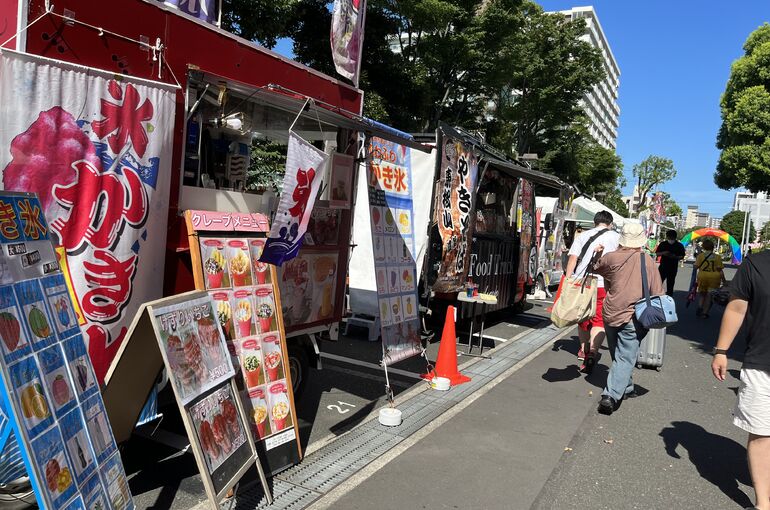キッチンカー写真