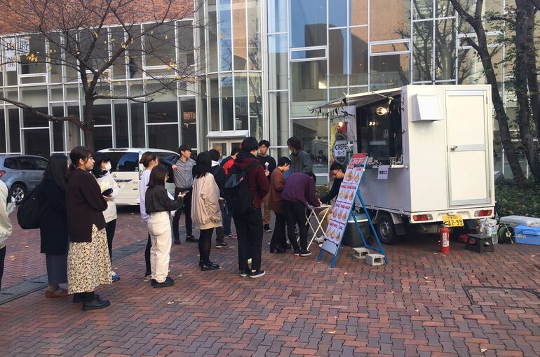 キッチンカー写真